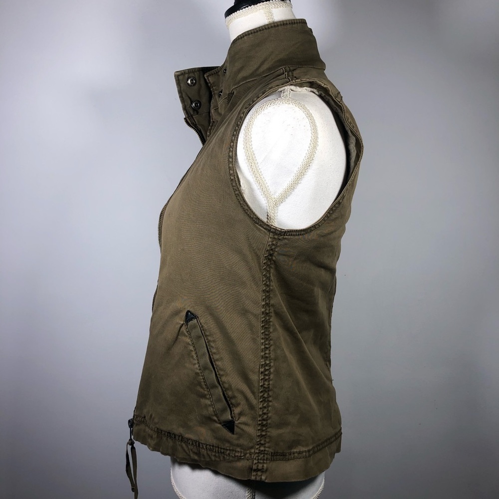 ANTHROPOLOGIE Marrakech Sherpa Lined Vest - Picture 7 of 16
